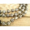 MALA TIBETAIN EN LABRADORITE noire ou Larvikite 8-8.5mm noeud