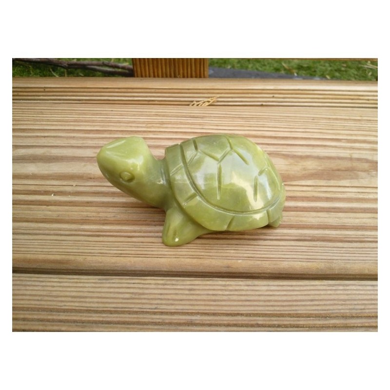 Tortue en Jade verte 8cm