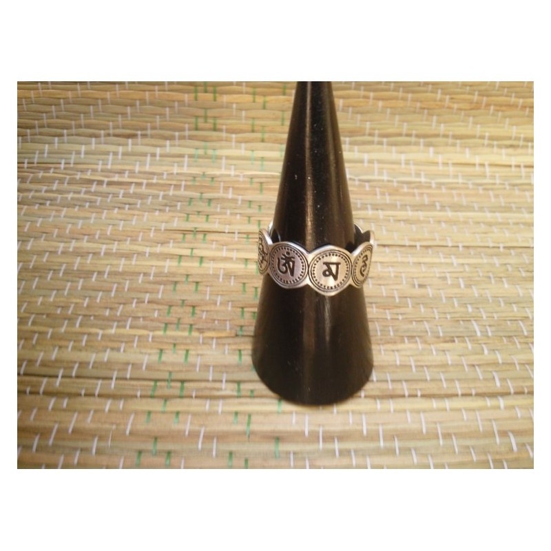 Bague Tibétaine Mantra Aum 0.8cm