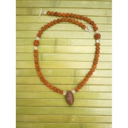 Collier en Rudraksha et...