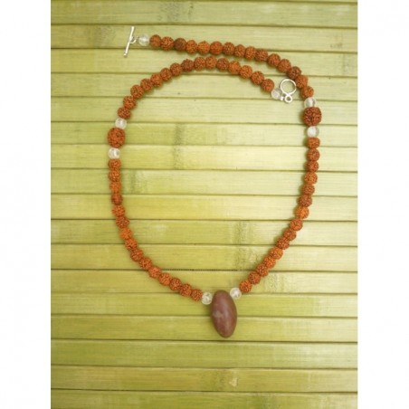 Collier en Rudraksha et shiva Lingam