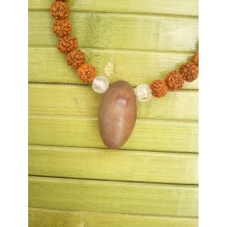 Collier en Rudraksha et shiva Lingam