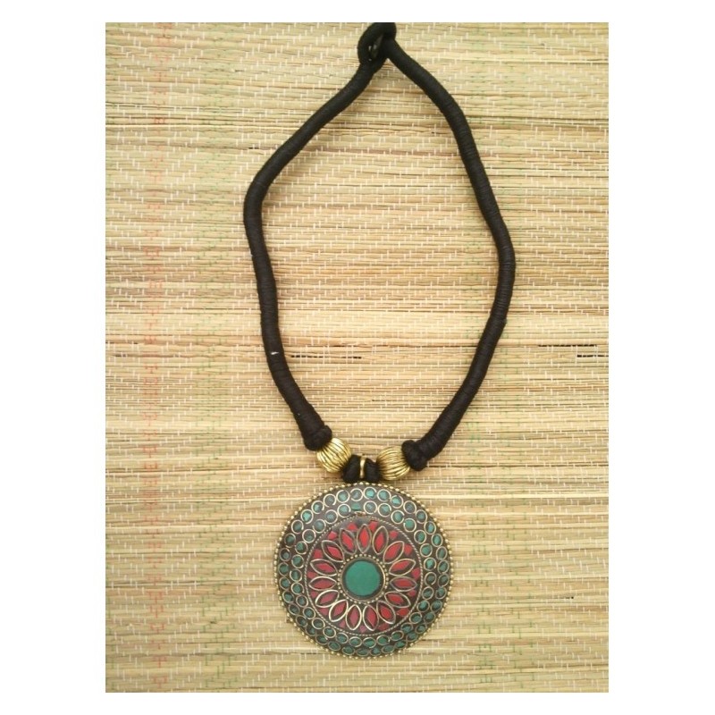 Collier Tibétain Rond en Turquoise