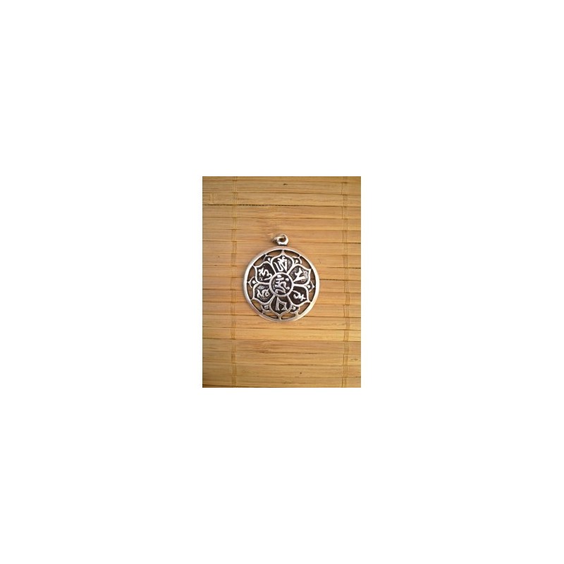 Pendentif Tibétain 3.4cm Mantra Aum