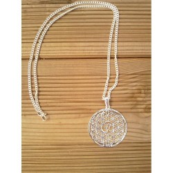 Pendentif Fleur de vie...