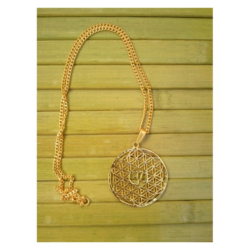 Pendentif Fleur de vie avec Aum + chaine