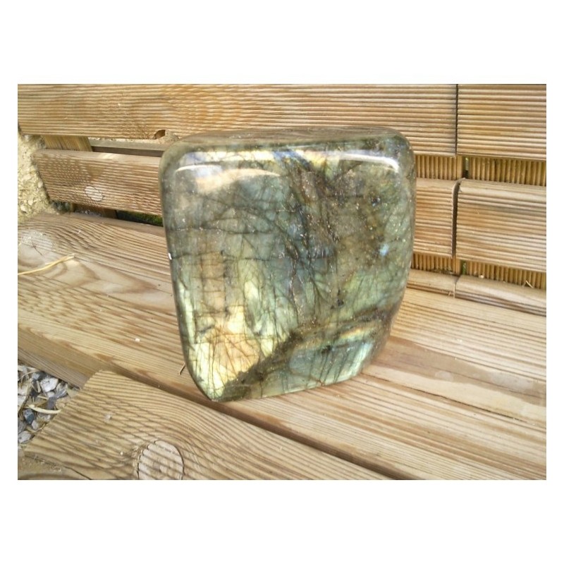 Bloc de  Labradorite 2417grs 13.5cm