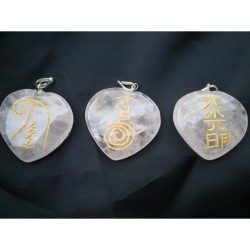 Set 3 pendentifs pierres Reiki en quartz rose