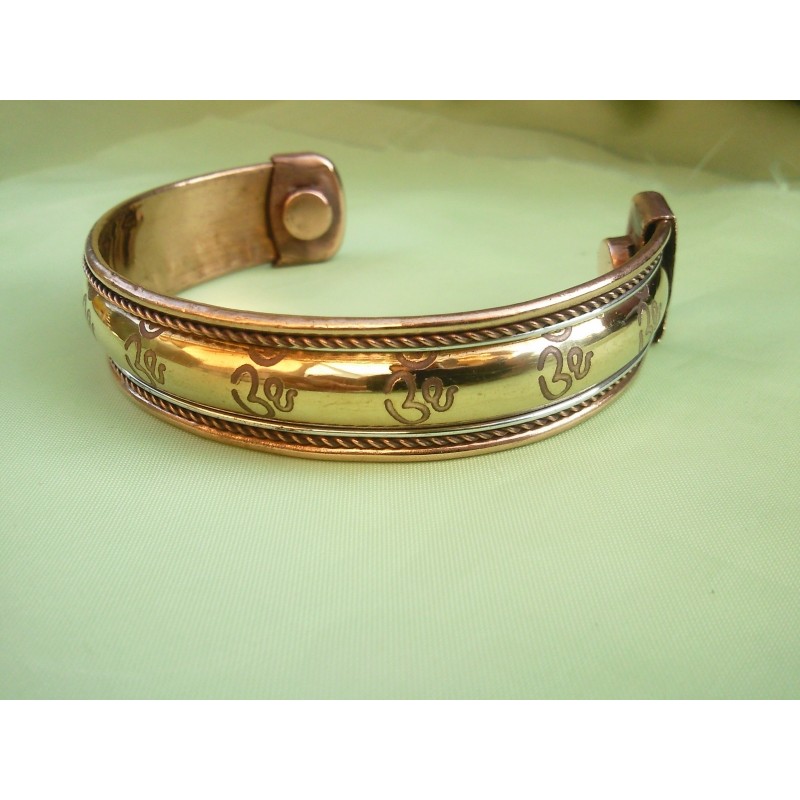 Bracelet magnétique indien en cuivre Aum