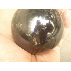 Sphère en Tourmaline noire 458grs 67mm