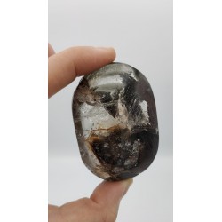 Galet en Quartz Chamane Lodolite 114grs 63.2mm