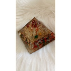 Orgonite Pyramide  Métatron chakra