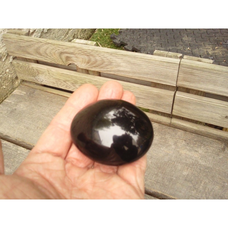 Galet d'Obsidienne noire 90grs 58mm