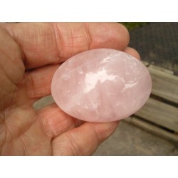 Galet en Quartz rose 76grs...