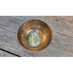 Bol Tibétain 7 métaux gravé 461grs Tara blanche