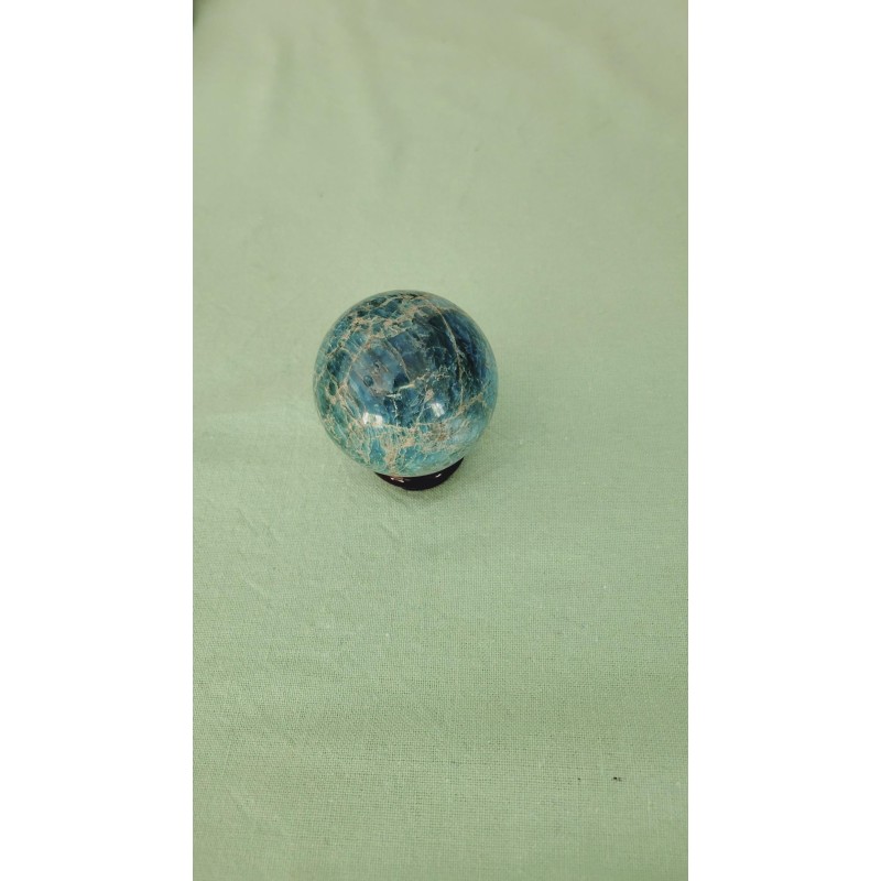 Sphère en Apatite bleue 355grs 60mm