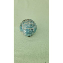 Sphère en Apatite bleue 355grs 60mm