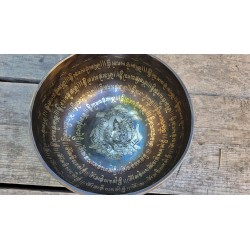 Bol chantant Tibétain 7 métaux 820grs gravé Tara verte