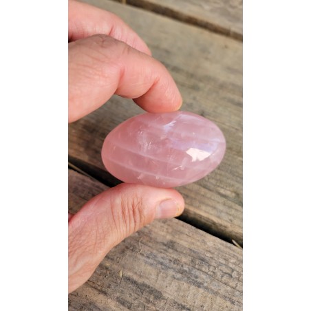 Galet en Quartz rose 66grs 58mm