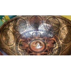 Bol Tibétain 7 métaux 1287grs Lingam gravé