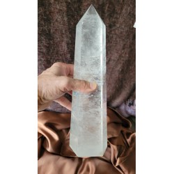 Pointe obelisque polie Cristal de Roche 2430grs 30.5cm