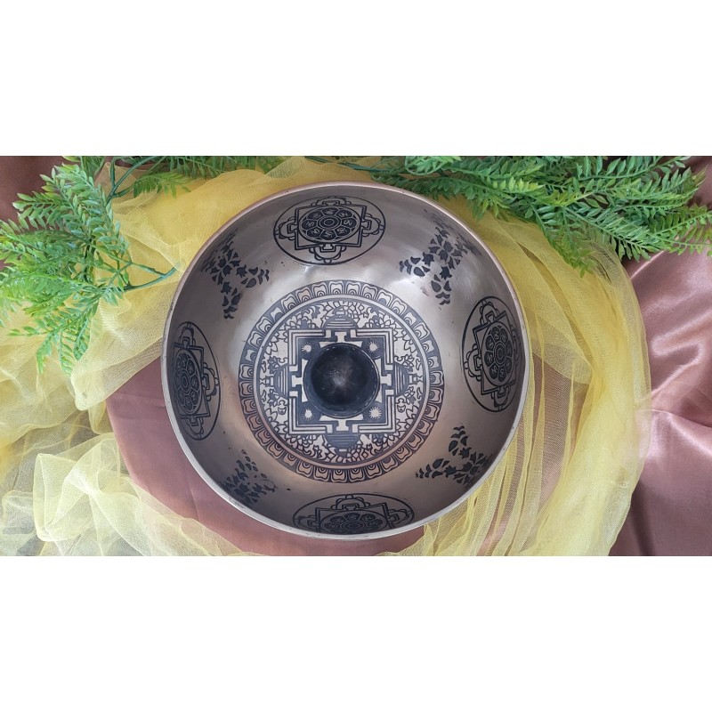 Bol Tibétain 7 métaux Lingam gravé 1052grs