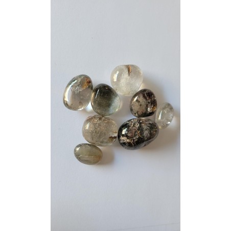 50grs de Galets en Quartz Chamane Lodolite
