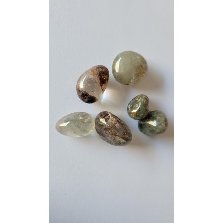 29grs de Galets en Quartz Chamane Lodolite