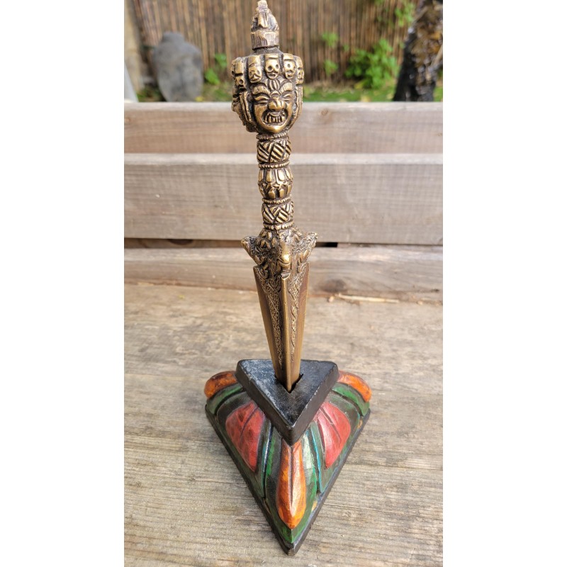 Dague Phurba Vajrakila en laiton 22cm 490grs