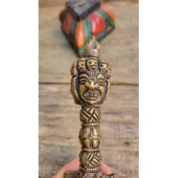 Dague Phurba Vajrakila en laiton 22cm 490grs
