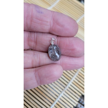 Pendentif goutte en Lodolite ou Quartz jardin