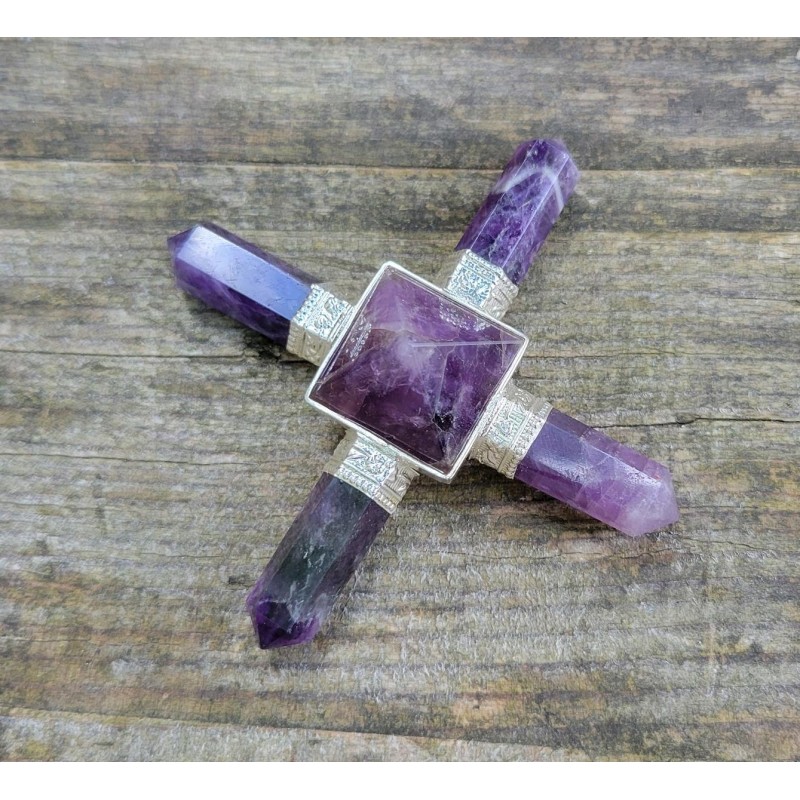 Générateur d'énergie Pyramide en Améthyste