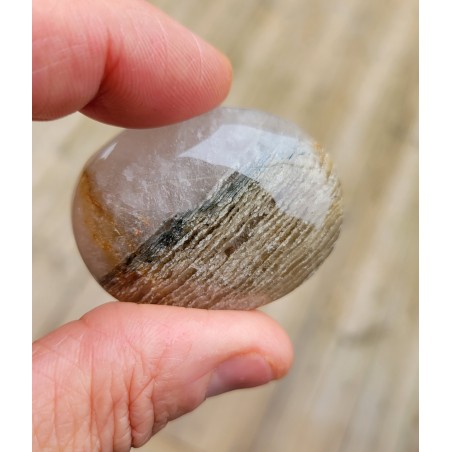 Galet en Quartz Chamane Lodolite 38grs