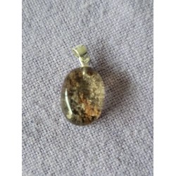Pendentif goutte en Lodolite ou Quartz jardin