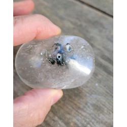 Galet en Quartz Chamane Lodolite  72grs 58mm