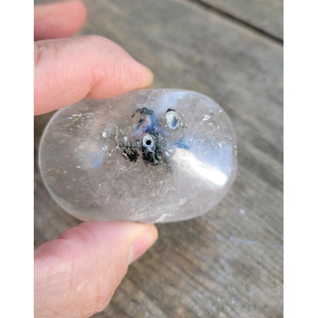 Galet en Quartz Chamane Lodolite  72grs 58mm