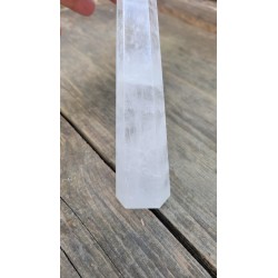 Pointe obelisque polie Cristal de Roche 335grs 20.3cm