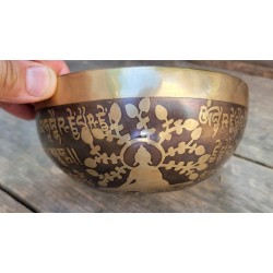 Bol chantant Tibétain 7 métaux 540grs gravé Bouddha Médecine