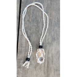 Pendentif goutte en Lodolite ou Quartz jardin