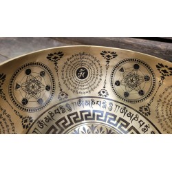 Bol chantant Tibétain 7 métaux 1235grs Lingam gravé