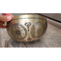 Bol chantant Tibétain 7 métaux 1235grs Lingam gravé