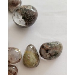 50grs de Galets en Quartz Chamane Lodolite